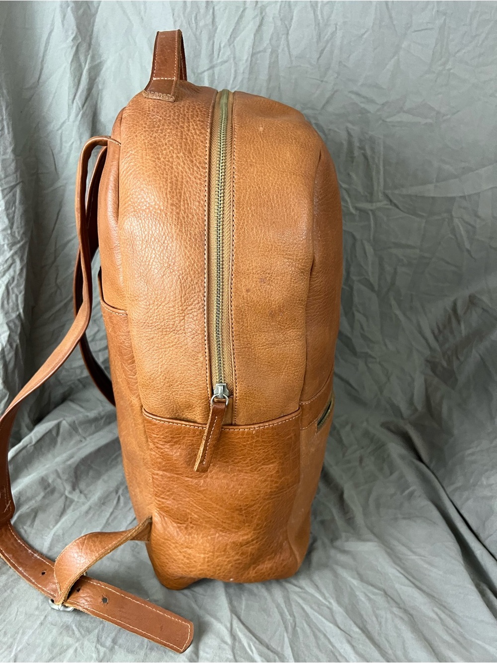 Large Leather Backpack - Picture 3 of 5